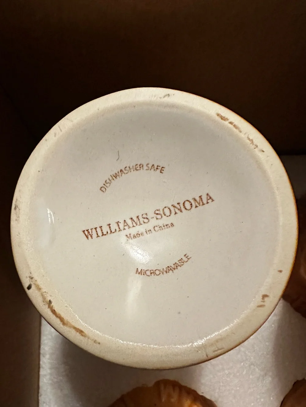 Williams Sonoma Ceramic Ice Cream Cone Dishes w/ matching Spoons (set of 4)